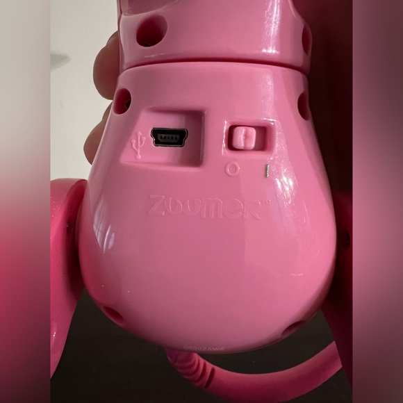 Spin Master Pink Zoomer Kitty Bella Cat Interactive Robot with Tail and works! - Picture 8 of 16